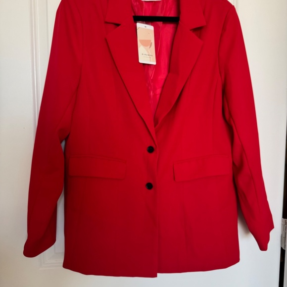NWT red blazer with pockets - Medium - Picture 2 of 4